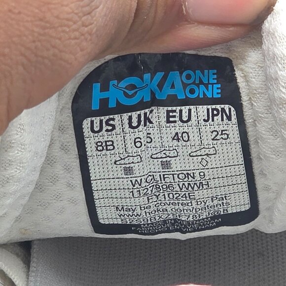 Hoka One One Clifton 9 Womens Size 8 B Triple White Athletic Shoes Running Walk - Picture 6 of 13